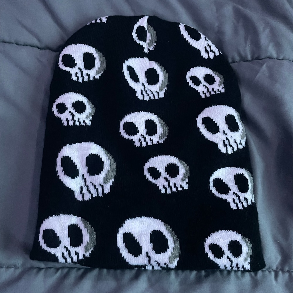 Skelton Skull Beanie